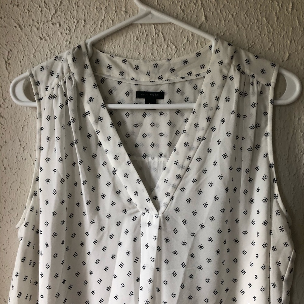 Ann Taylor Mosaic Shirred Shell Top - Picture 6 of 8
